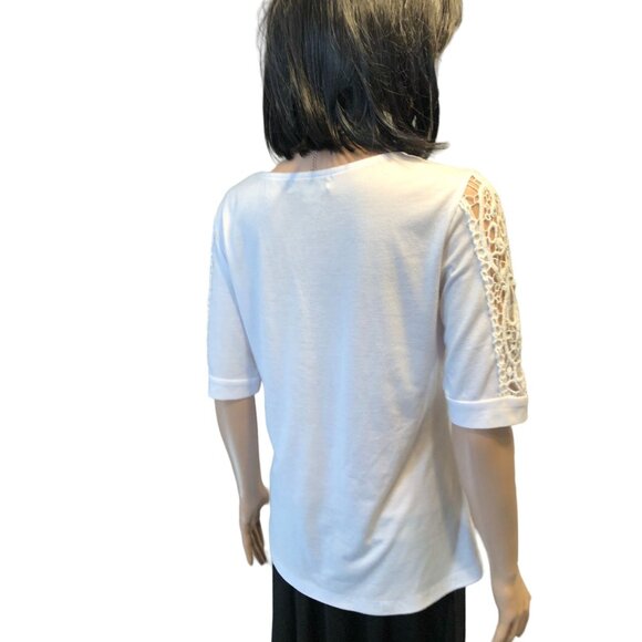 (6 for $25) Carolyn Taylor Embroidered Sleeve Scoop Neck Top in White Size Small - Picture 4 of 5